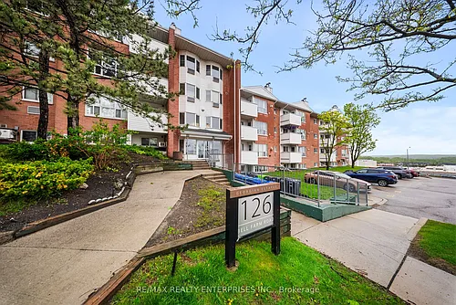 126 Bell Farm Rd #B04 Photo 1