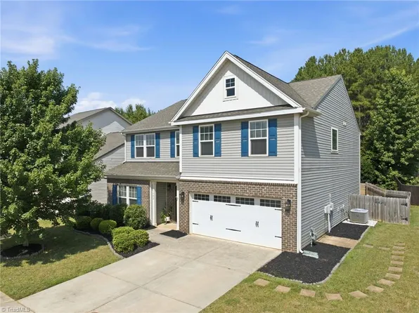 1602 Running Deer Dr, Kernersville, NC 27284