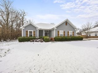 911 E Township St, Fayetteville, AR 72703