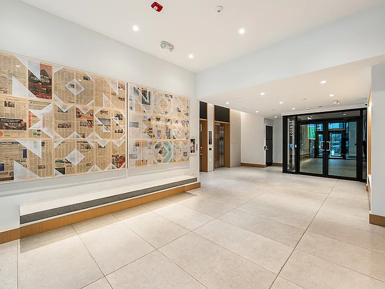 2520 Guelph St #215 — Photo 4