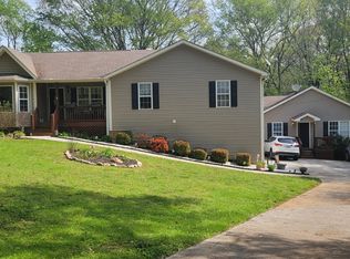 240 Stella Dr, Canton, GA 30115