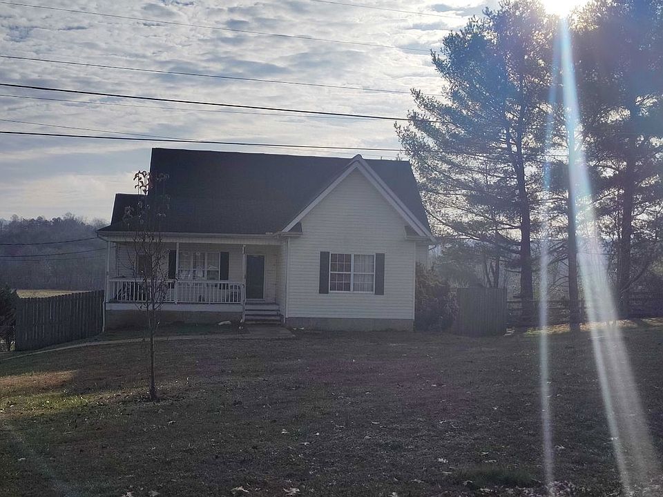 2nd image of 503 Jones Crossing Rd