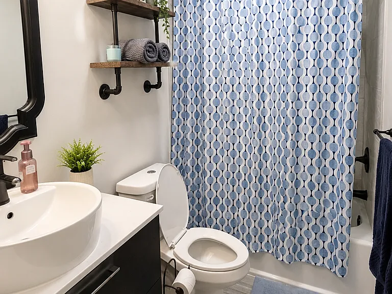 2835 Ithaca St — Photo 13