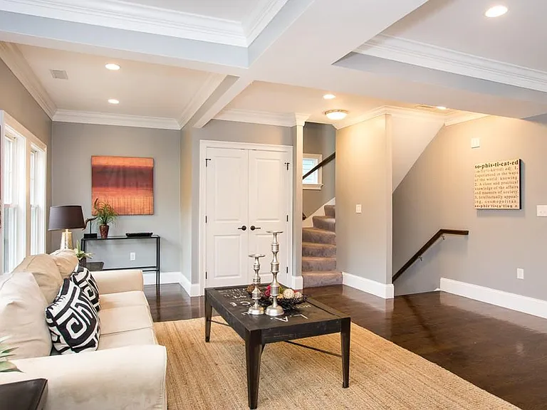 31 Grant St #2 — Photo 9