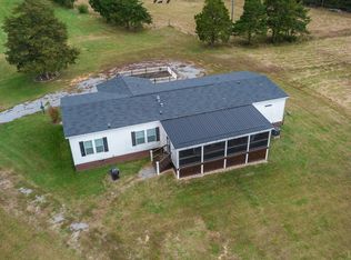 680 Volunteer Rd, Gladys, VA 24554