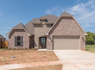 309 Ansley Cir, Benton, LA 71006