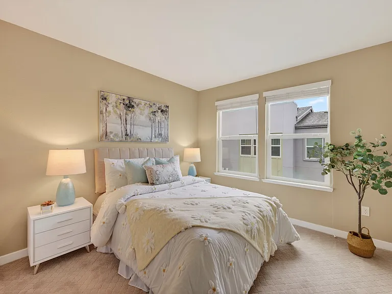 1860 Midnight Cir — Photo 13