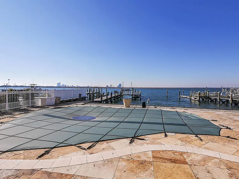 530 W Shore Dr — Photo 51