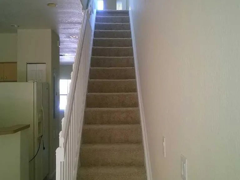 2501 SW 83rd Ter — Photo 4