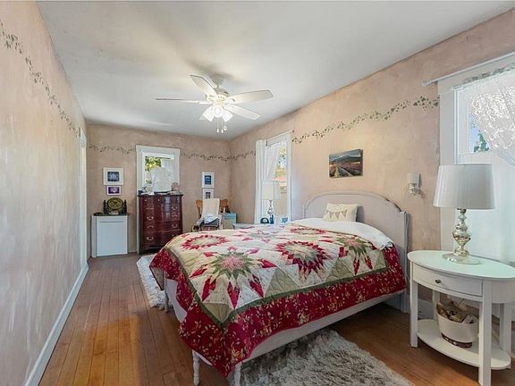 5th image of 517 W Jessie St