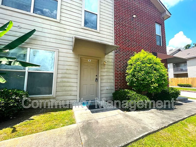 5163 Etta St #7A — Photo 9