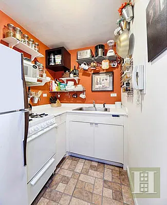 Sold by Halstead Real Estate | media 2