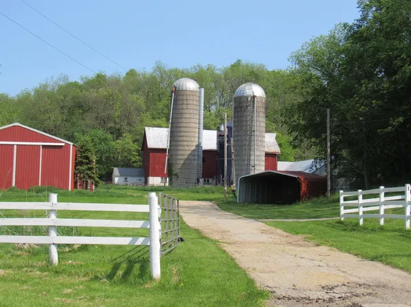 N9245 Highway 78, Blanchardville, WI 53516