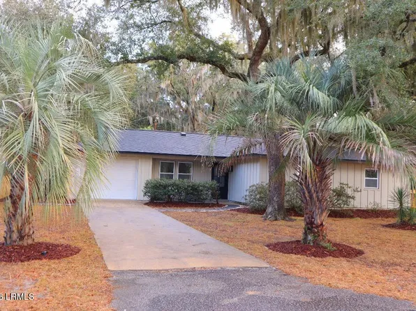 1802 Rose St, Pt Royal, SC 29935