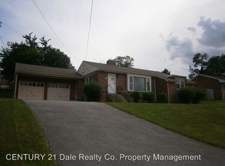 1240 Glendale Rd, York, PA 17403