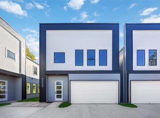 7127 England St, Houston, TX 77021