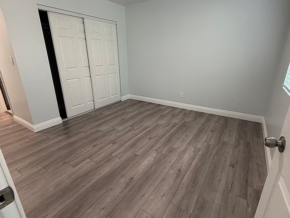 5th image of 1303 W 109th Pl #1/2
