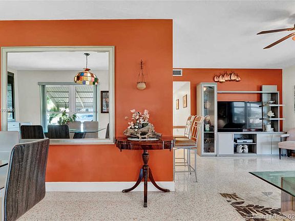 4th image of 9356 Haitian Dr