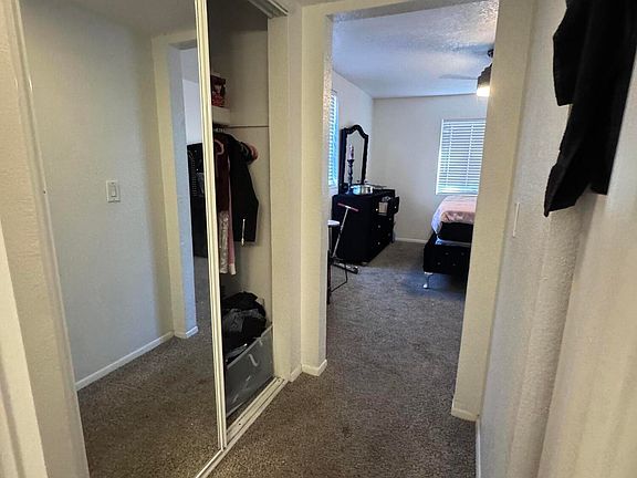 4th image of 1336 E MOUNTAIN VIEW Road #201