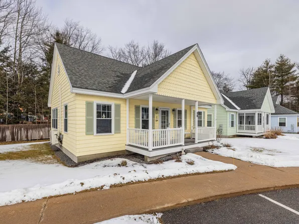 26 Summer Winds Drive #26, Old Orchard Beach, ME 04064