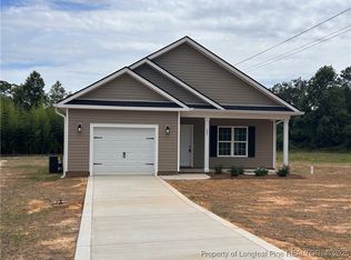 602 Cypress St, Roseboro, NC 28382