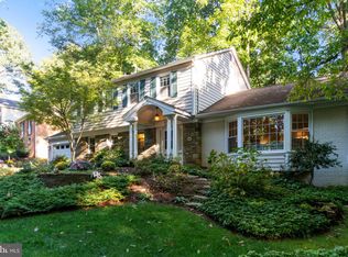 718 Smallwood Rd, Rockville, MD 20850