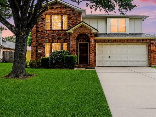 3014 Misty Isle Ct, Dickinson, TX 77539