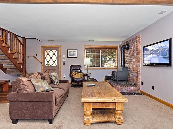 5th image of 482 Tavern Ln