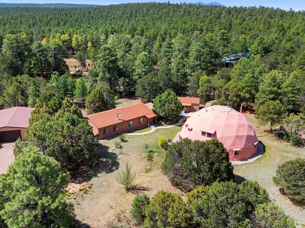 20 Hummingbird Ln, Tijeras, NM 87059