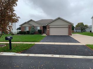 638 Superior Dr, Romeoville, IL 60446