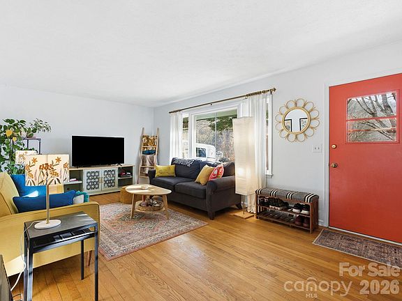 2nd image of 203 Moody St