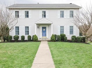 31 Oakridge Dr, Irwin, PA 15642