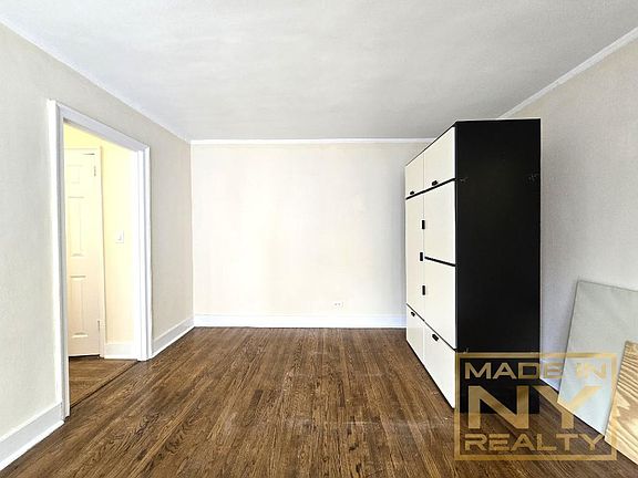 4th image of 5101 39th Ave APT F41