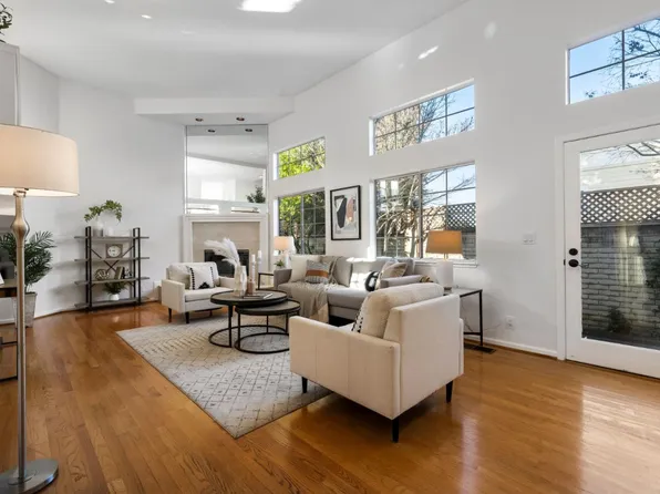 20659 Gardenside Cir, Cupertino, CA 95014