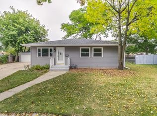 8423 20th Ave, Kenosha, WI 53143
