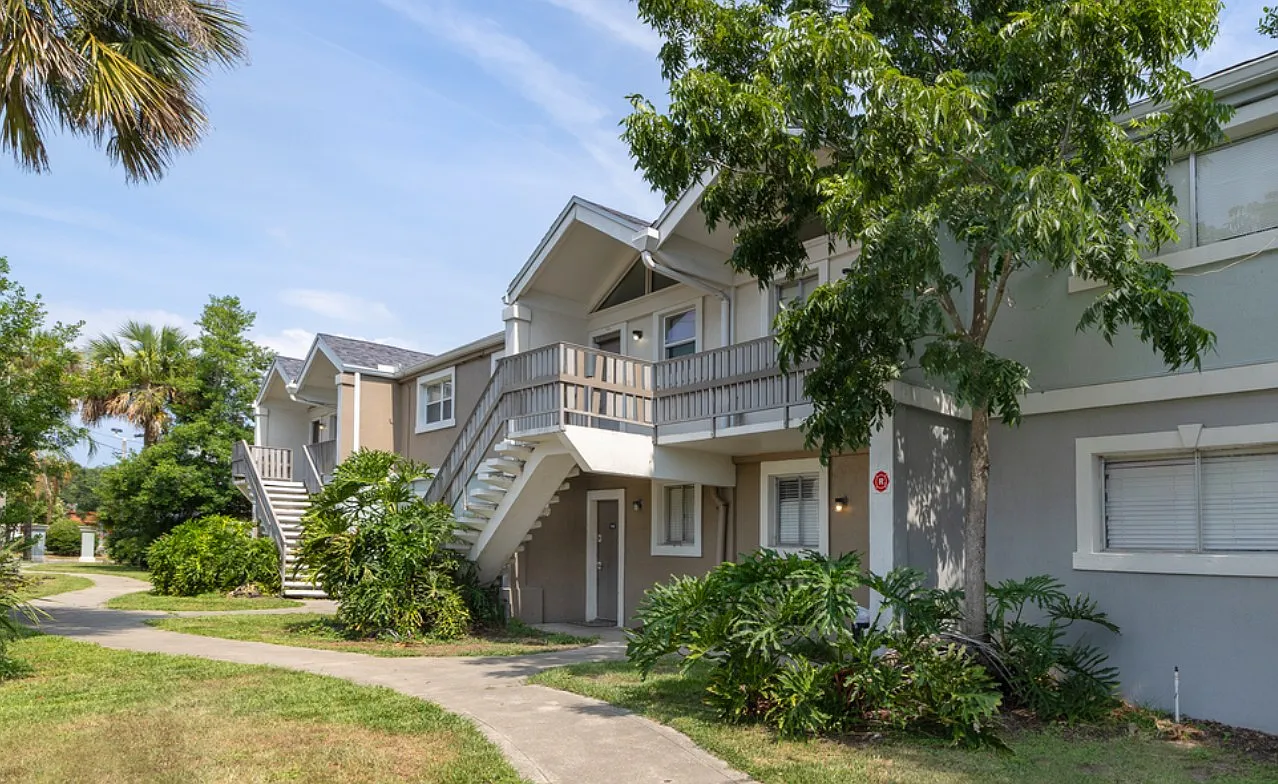 Cedar Creek Villas — Photo 1