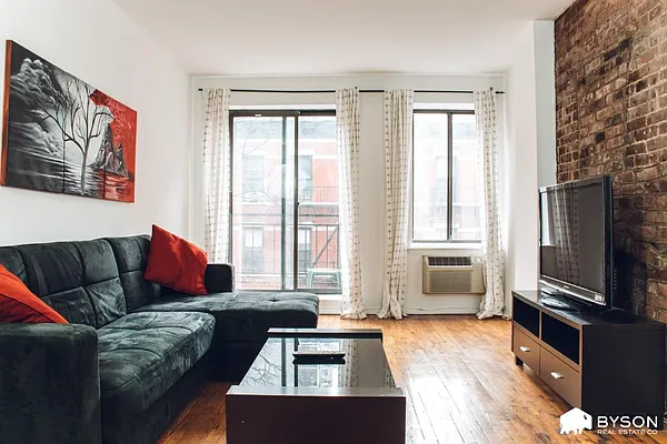 Rented by Byson Real Estate Company | media 9