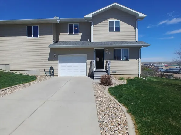 1204 Sitka St, Rapid City, SD 57701