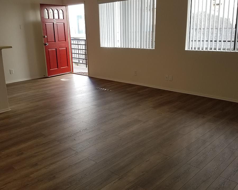 1st image of 4220 Arch Dr APT 2
