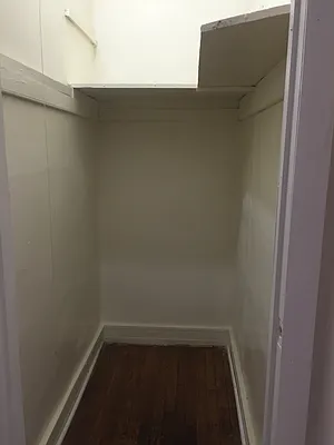 Rented by Lang Realty LLC | media 29