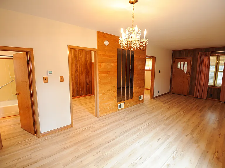 15 Lennox Ave #15 — Photo 5