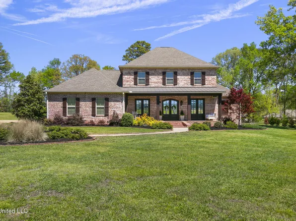 108 Old Stage Coach Ln, Canton, MS 39046