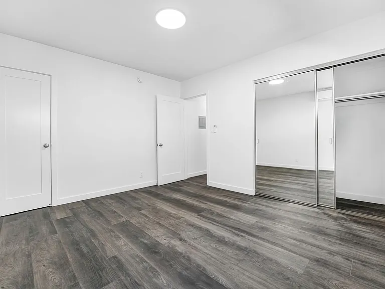 978 Barrington - steps to San Vicente in prime Brentwood! — Photo 13