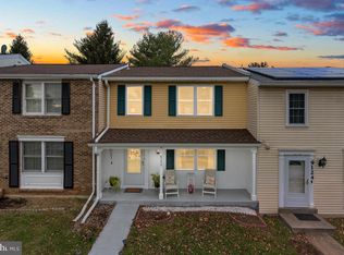 9122 Turtle Dove Ln, Gaithersburg, MD 20879