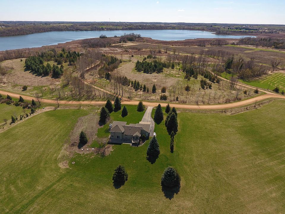 2nd image of 7950 Deer Creek Cir