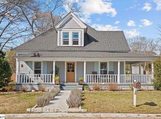 610 Trade St, Greer, SC 29651