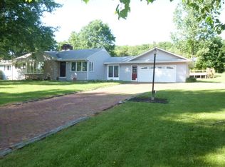 3768 Westman Rd, Bemus Pt, NY 14712