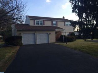 828 Maxwell Pl, Lansdale, PA 19446