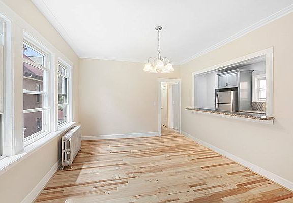 3rd image of 666 E 21st St #2