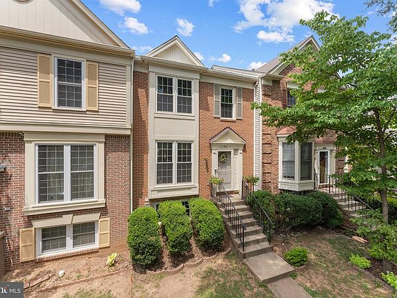 3rd image of 11190 Privates Ct
